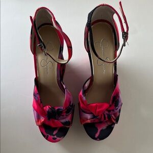 Jessica Simpson Pink and Black Platform Sandals